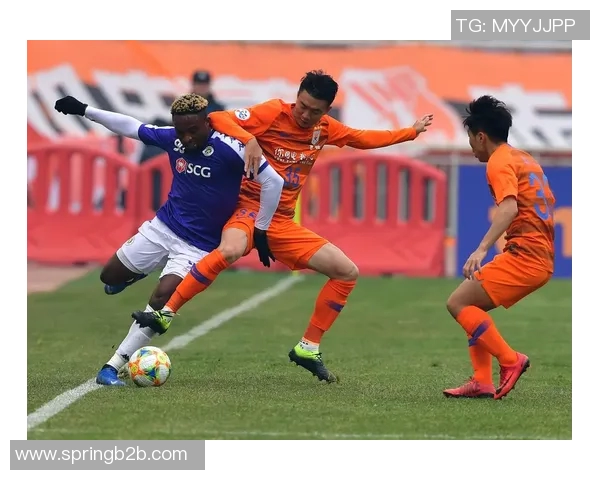 山东鲁能对阵河内FC直播全程回顾与精彩瞬间分析