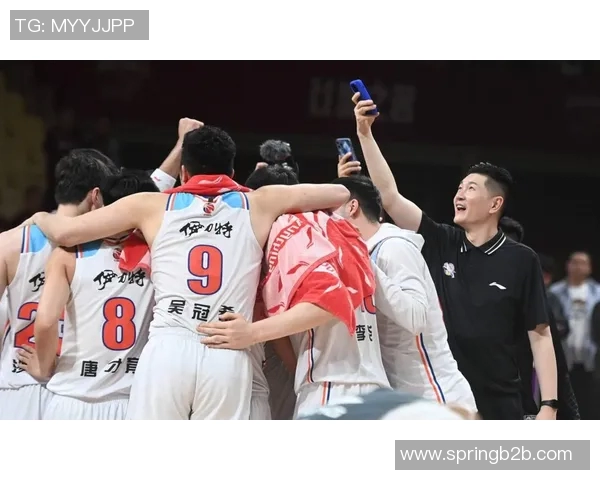 CBA赛场激战正酣辽宁队迎战北京北控全力争胜展现实力