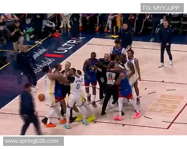 今日NBA火箭队与掘金队激战正酣谁能在这场对决中笑到最后