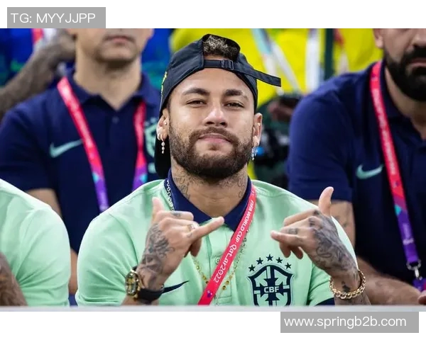 内马尔的足球传奇旅程：从巴西天才到全球偶像的蜕变与挑战