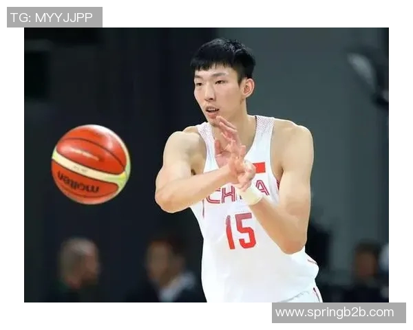 周琦在国际赛场的崛起与挑战：从青涩球员到篮球巨星的成长之路